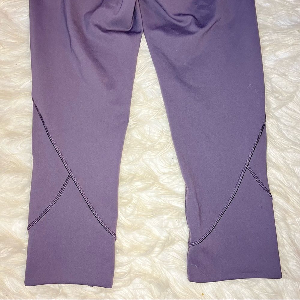 Lululemon In Movement Crop - Picture 9 of 11